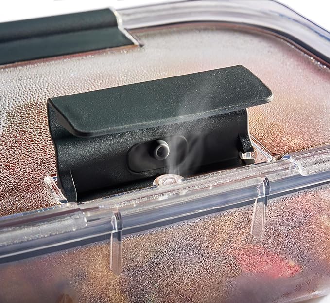 Rubbermaid Brilliance Food Storage Containers